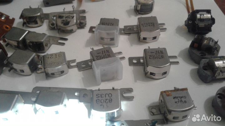 Головки для магнитофонов,подкатушечники,иглы,ролик