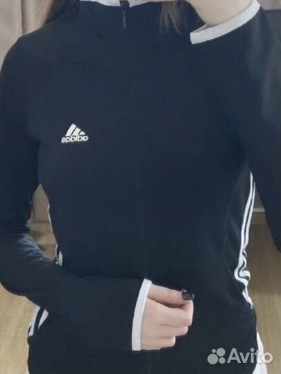 Спортивная кофта adidas