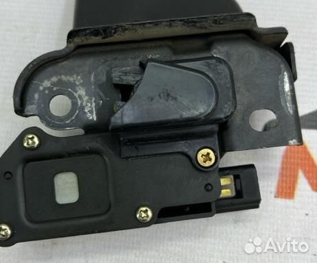 Замок багажника Toyota Cresta седан 1JZ-GE 1997
