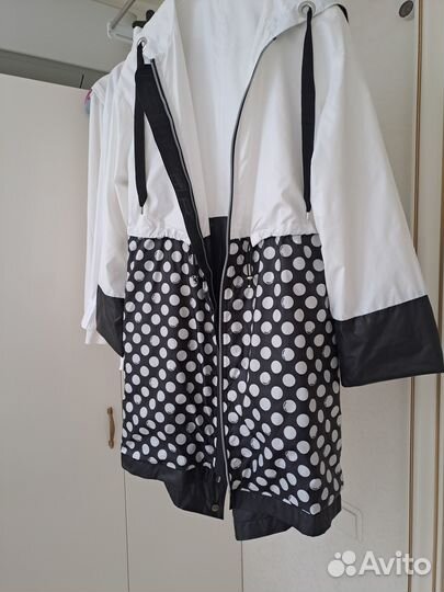 Плащ женский дизайнерский размер 48-50