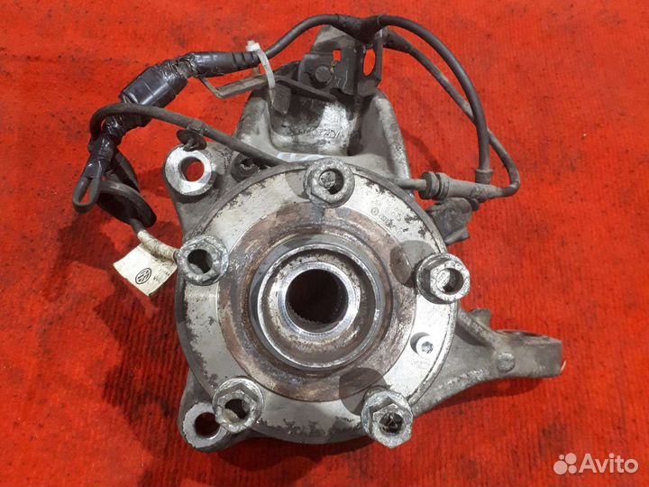 Левый поворотный кулак фольксваген пассат б6