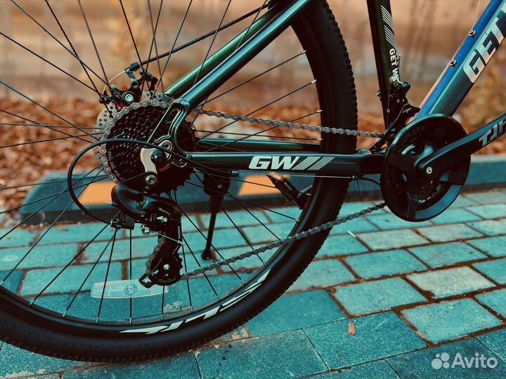 Горный велосипед на 27.5 колесах shimano