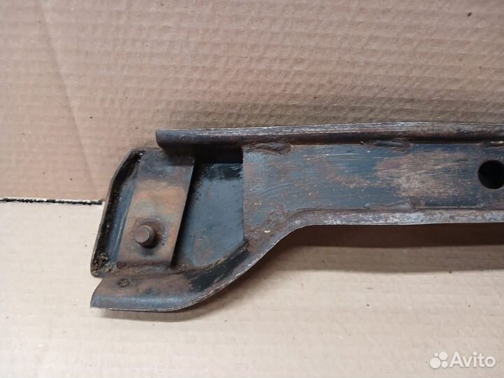 Кронштейн подрамника правый Daewoo Matiz