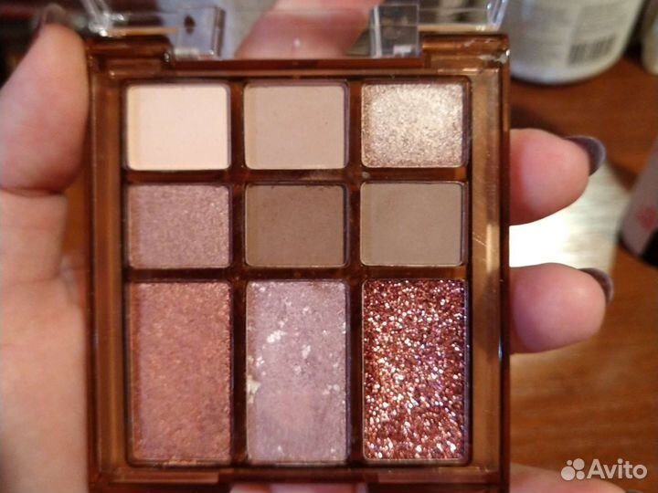 Тени для век