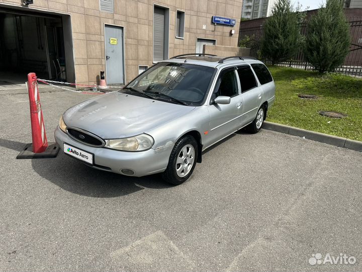 Ford Mondeo 1.8 МТ, 1997, 150 000 км