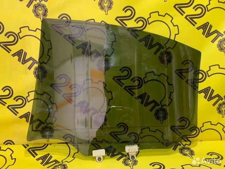 Стекло заднее правое Nissan Primera TP12 QR20DE