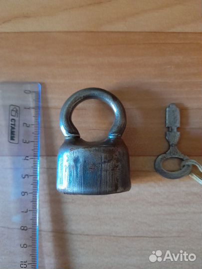 Замок старинный навесной (19-й век)