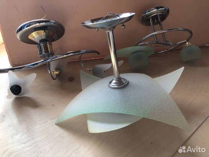 Люстры потолочные 3 штуки за все