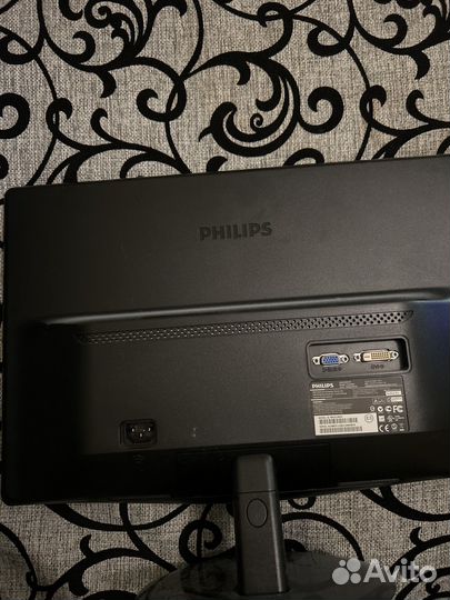 Монитор philips