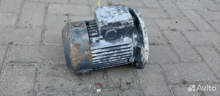 Электродвигатель 220-380в