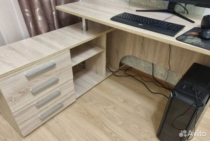 Стол компьютерный Алькор в цвете Бетон