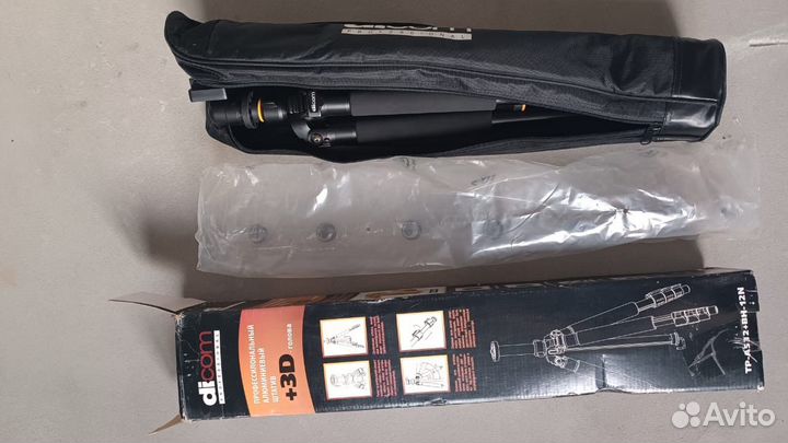 Штатив для фотоаппарата