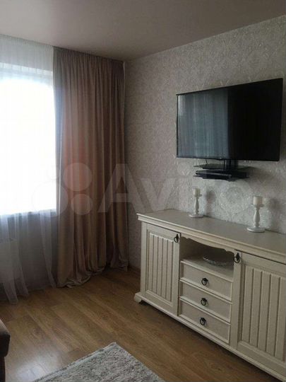 2-к. квартира, 59 м², 1/9 эт.