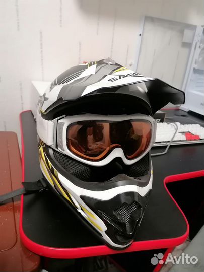 Мотошлем кроссовый