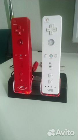 Зарядная станция + 2 аккумулятора для Nintendo Wii