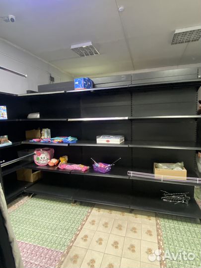 Оборудование для магазина одежды бу