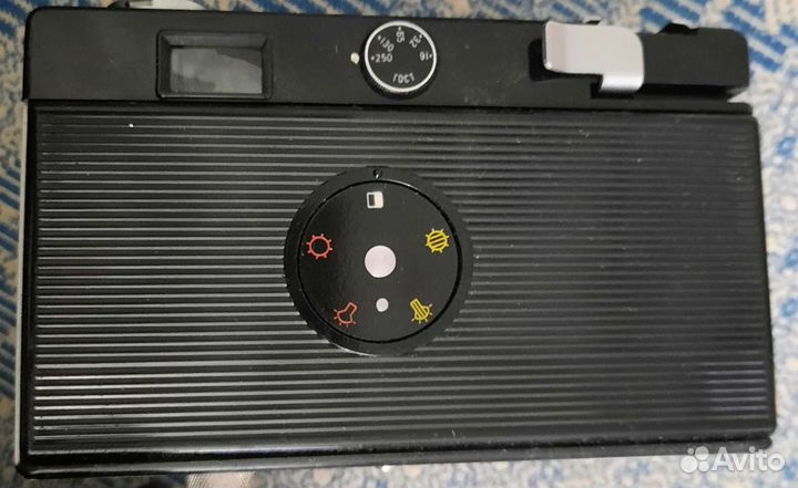 Пленочный фотоаппарат