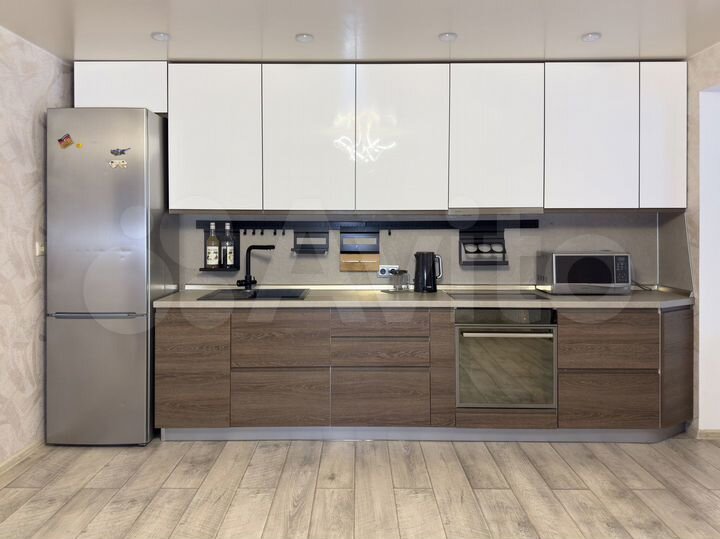 3-к. квартира, 71 м², 1/3 эт.