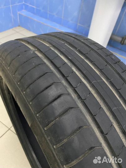 Pirelli P Zero PZ4 245/45 R18 100Y