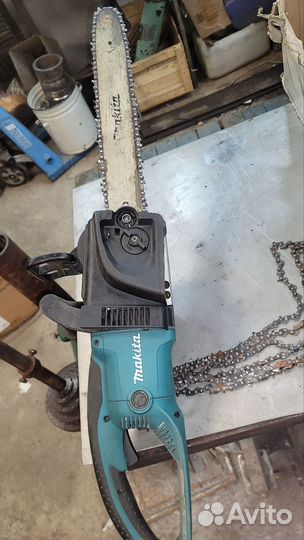Пила makita UC4030a