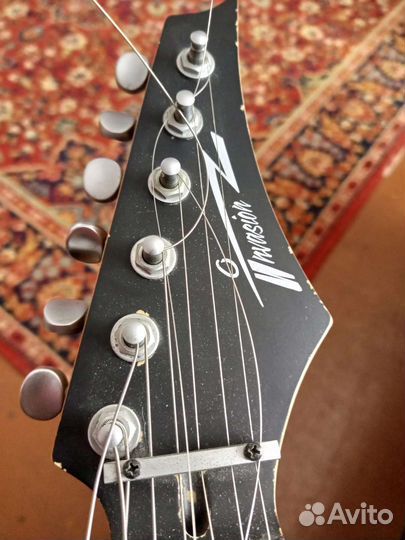 Электрогитара