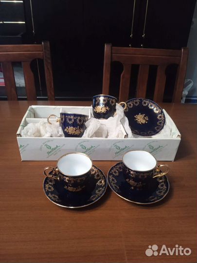 Чашка с блюдами