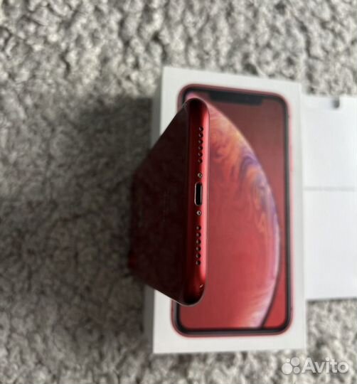 iPhone Xr, 64 ГБ