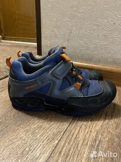 Кроссовки geox