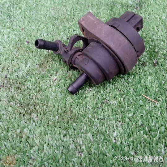 Клапан вентиляции топливного бака BMW 5