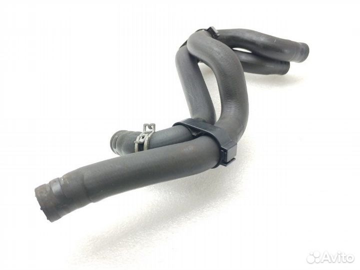 Патрубок системы охлаждения Nissan Note E12 1.2