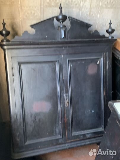 Антикварная мебель