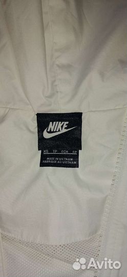 Спортивный костюм Nike размер xs