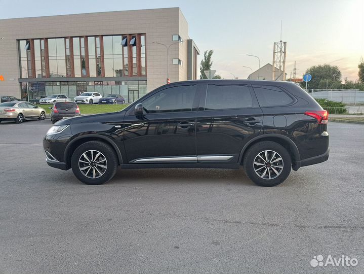 Mitsubishi Outlander 2.0 CVT, 2016, 177 320 км