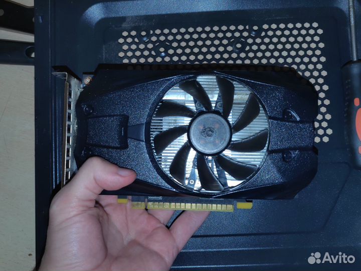 Видеокарта gtx 1050 ti 4gb