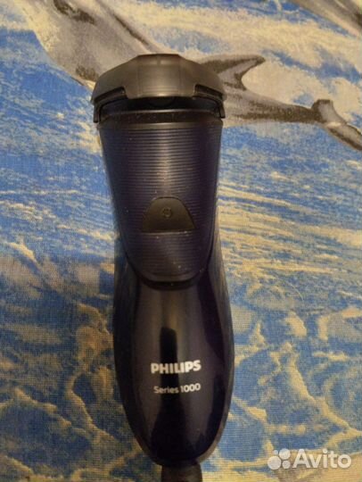 Электро бритва philips Series 1000