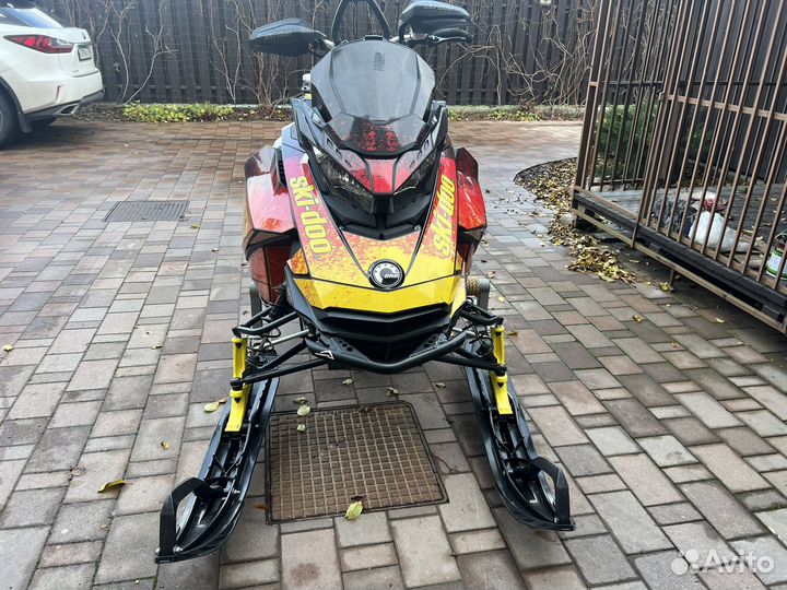 Ski-doo BRP Summit X 850/154