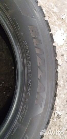 Bridgestone Blizzak DM-V2 235/55 R18