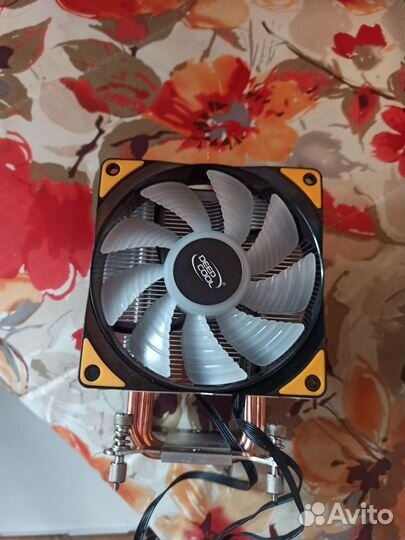 Башенный кулер для процессора Deepcool