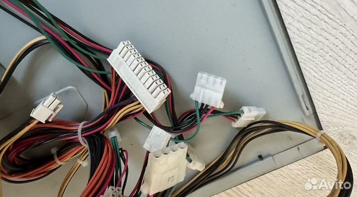 Серверный блок питания DPS-550HB A REV 01F