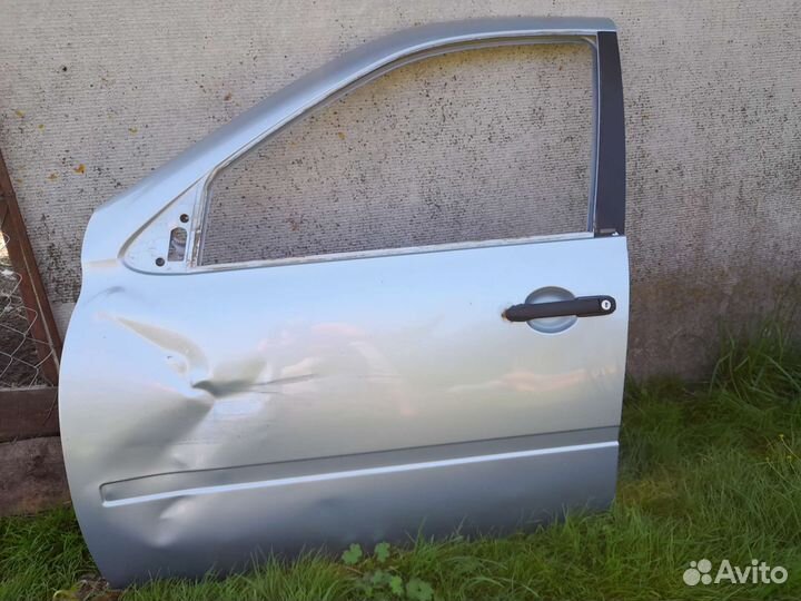 Дверь водительская Datsun mi-do