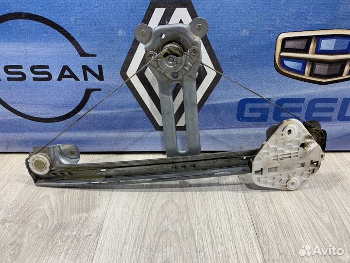 Стеклоподъемник задний Renault logan Прав