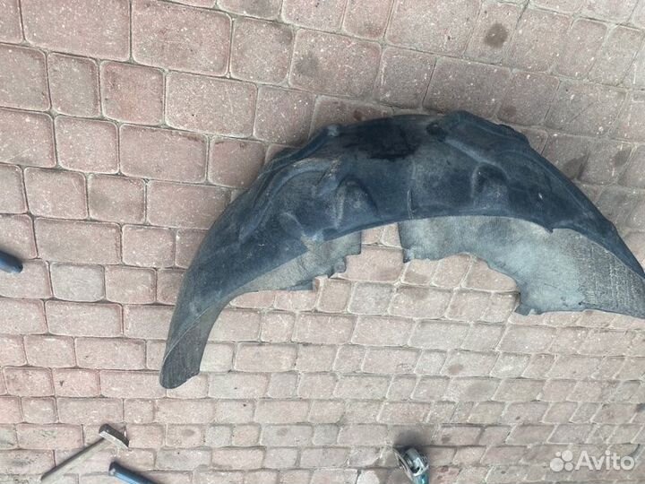 Подкрылок Porsche Cayenne S 958 М4806 2012