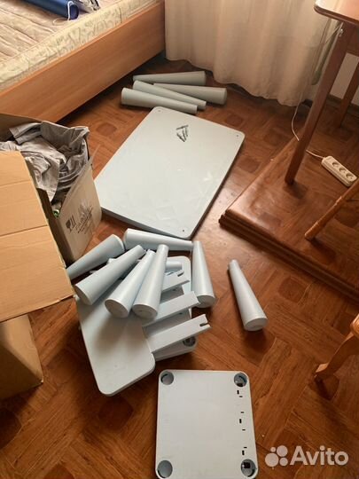 Детский стол и два стула IKEA