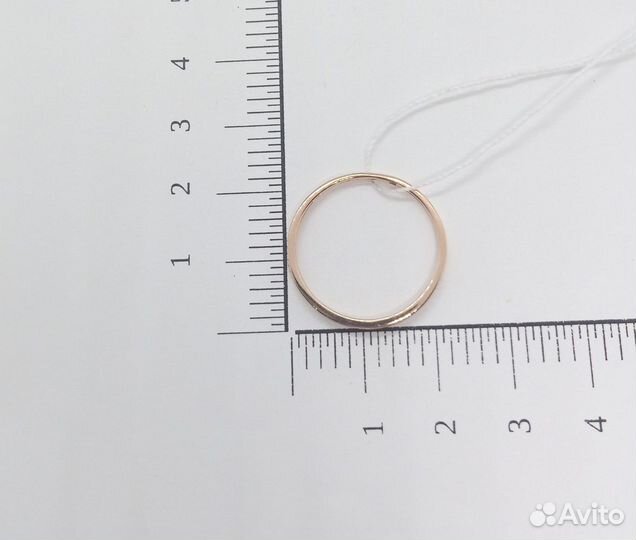 Золотое кольцо с бриллиантом 19р