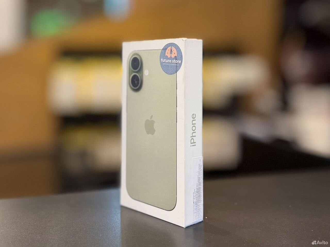 iPhone 17, 256 ГБ, SIM + eSIM