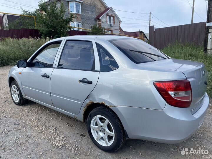 LADA Granta 1.6 МТ, 2012, 209 000 км