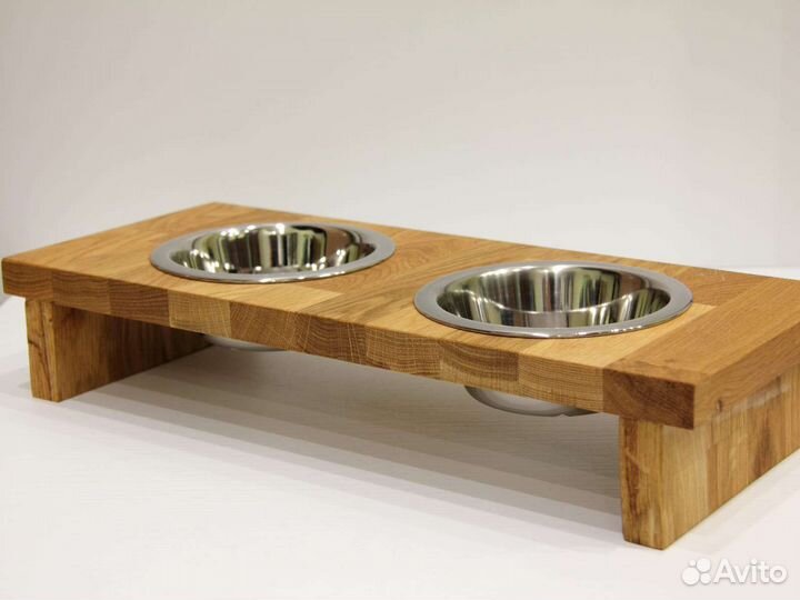 Кормушка для кошек и собак из массива дуба