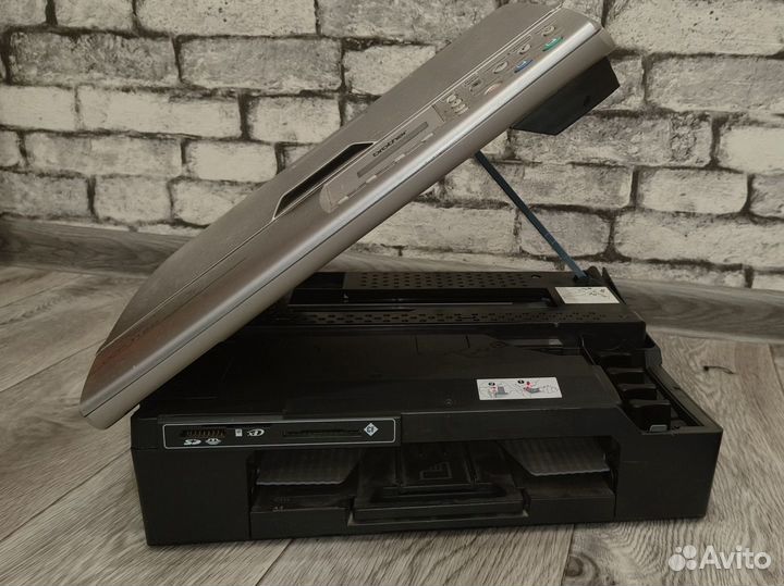 Принтер Brother dcp-115c