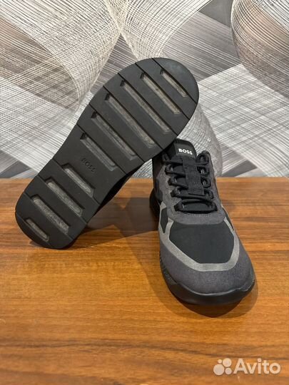 Кроссовки Hugo boss размер 44