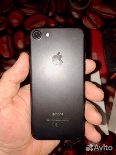 iPhone 7, 32 ГБ